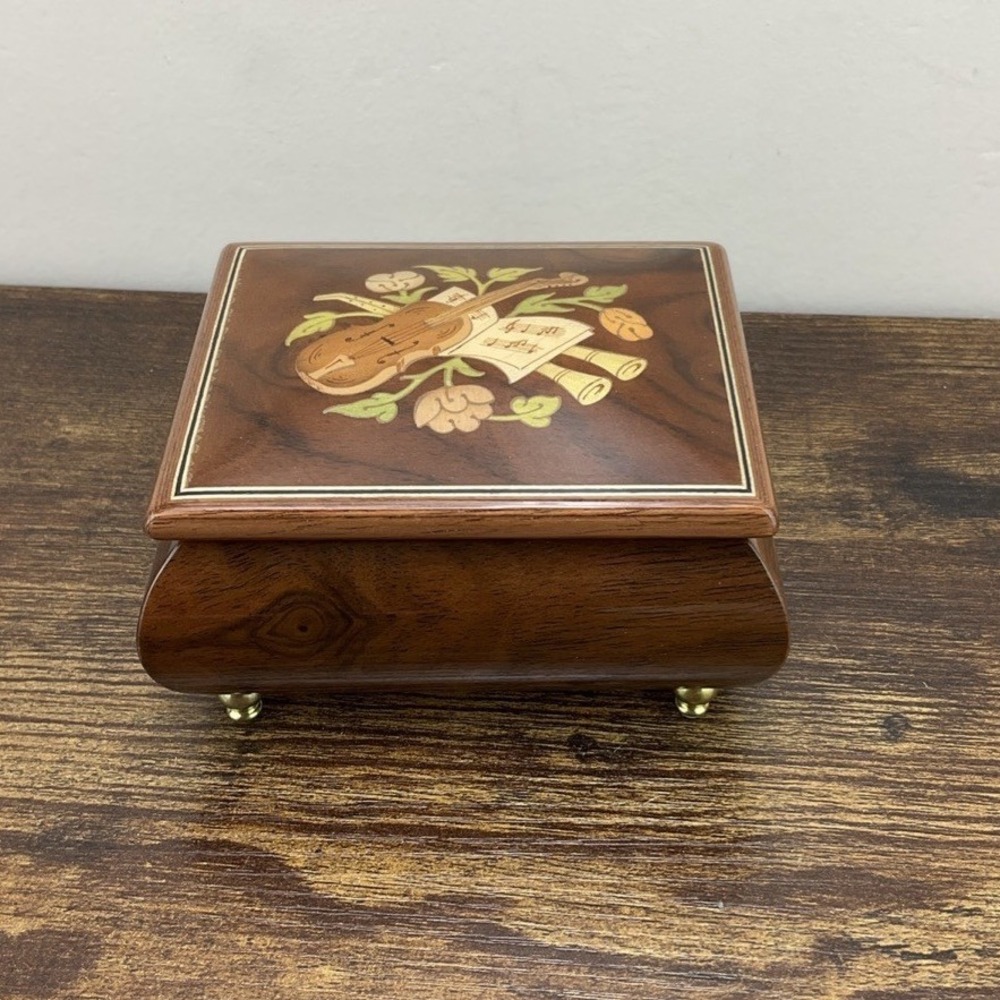 Vintage Music Box Edelweiss Richard Rodgers 18 Tunes Suisa Rodi Music Wood Italy